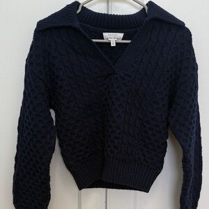 & Other Stories Navy Cable-Textured V-Neck Sweater 100% wool